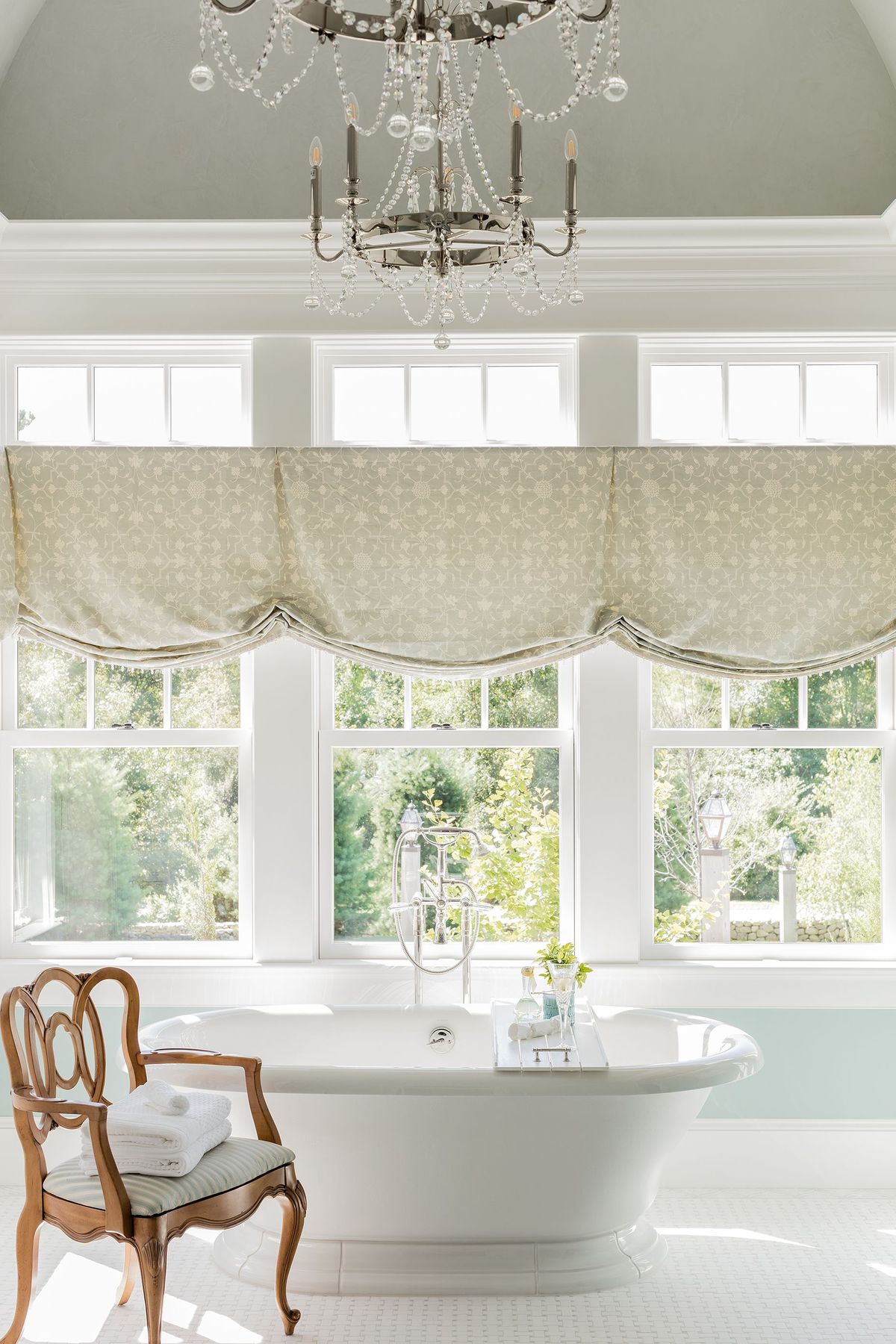20 Northshore Farmhouse Primary Bath photo by Michael J. Lee