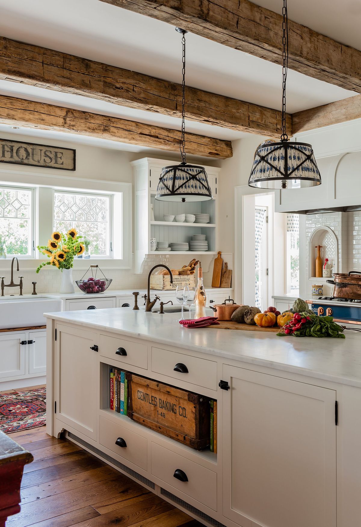 4 Northshore Farmhouse Kitchen Island photo by Michael J. Lee