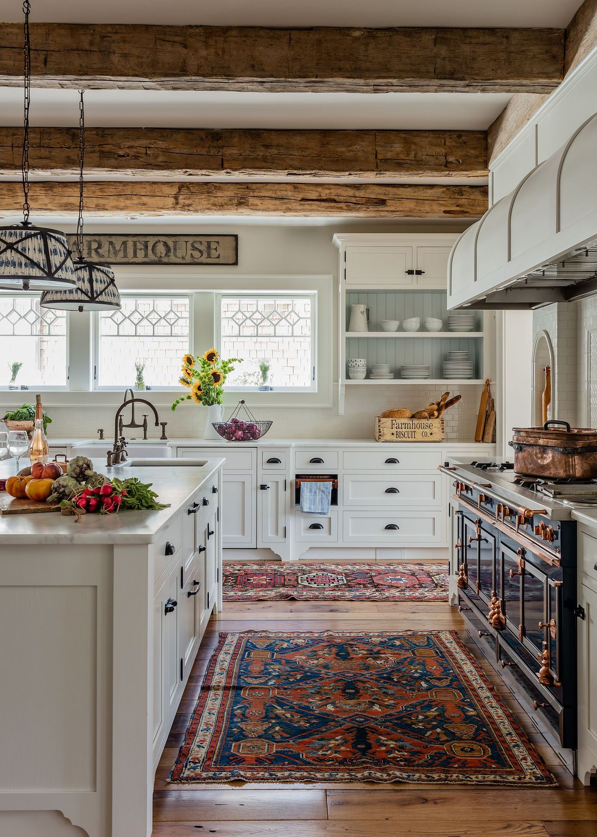 6 Northshore Farmhouse View to Sink Wall photo by Michael J. Lee